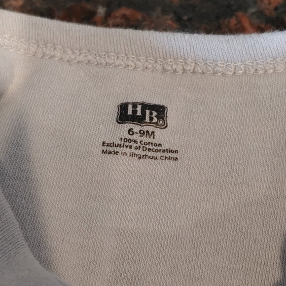 Set of 2 Hudson Baby car bodysuits 6-9 months - Picture 5 of 6